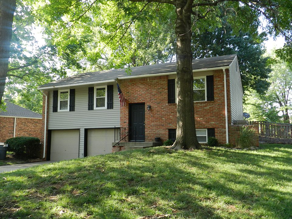 1st image of 2609 NW Pembroke Ct