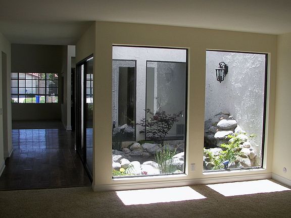 4th image of 29067 Saddlebrook Dr