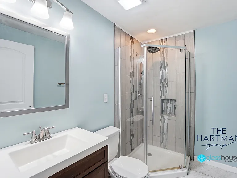 5455 Storck Dr — Photo 15
