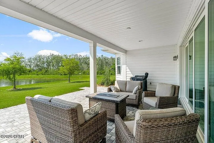 8435 Coral Reef Way — Photo 17