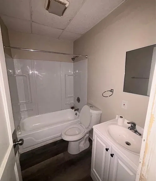 3756 Williamson Rd NW — Photo 5