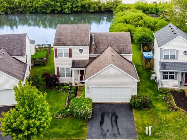 109 Centennial Dr, Hainesville, IL 60073