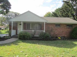 220 Haines Rd, York, PA 17402