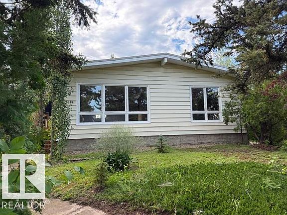 3rd image of 5206 50th St
