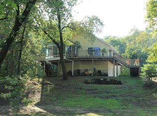 24748 127th St, Anamosa, IA 52205