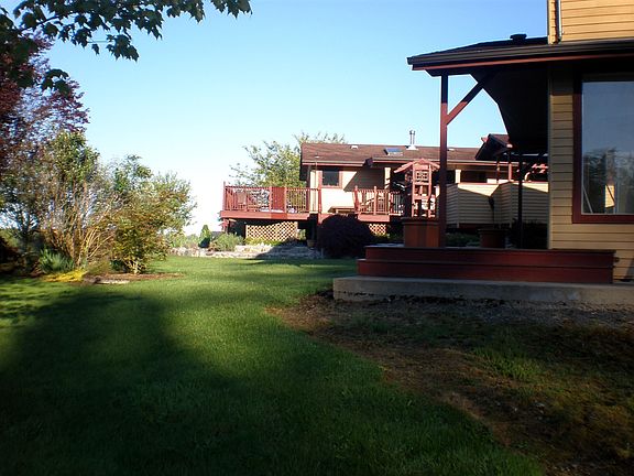 3rd image of 31717 3rd Ave NE