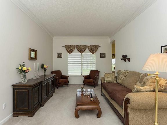4th image of 12347 Sarah Towers Ln S