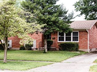 2917 White Plains Rd, Louisville, KY 40218