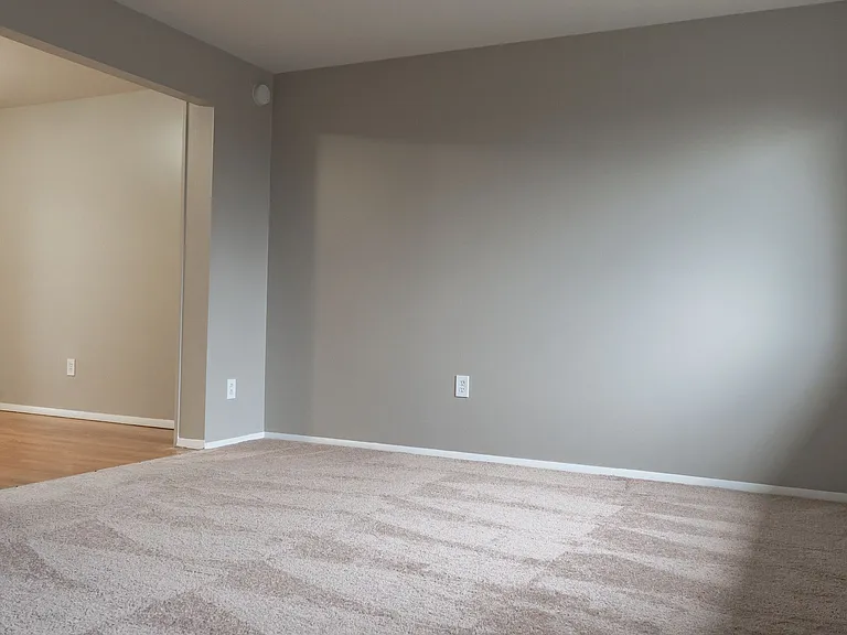 4002-4032 E Shaffer Ave — Photo 24