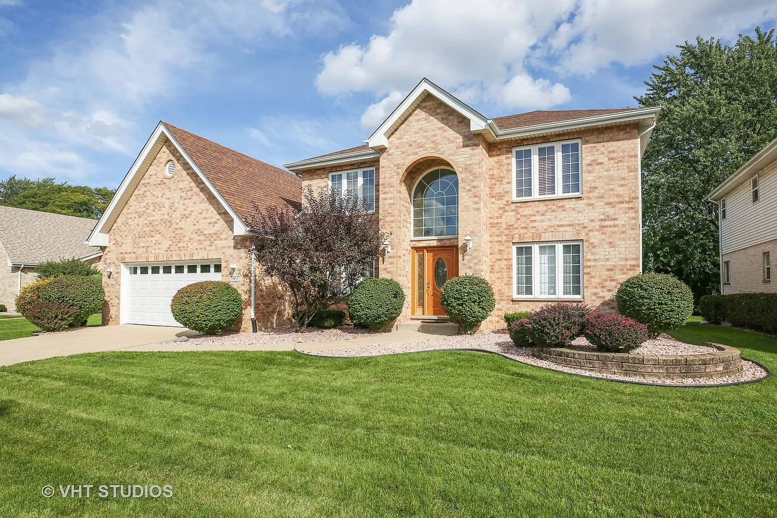 15207 Naughton Dr photo 1