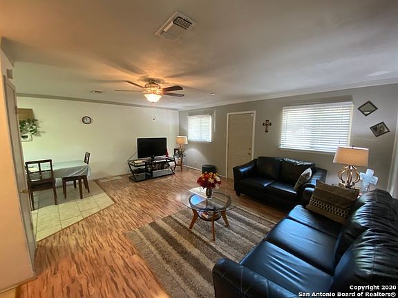 5th image of 7501 Sage Oak St