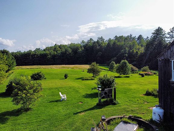 3rd image of 682 Goose Lane