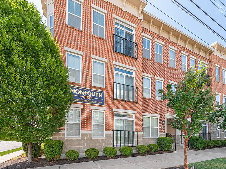 Monmouth Row Apartments — Photo 96