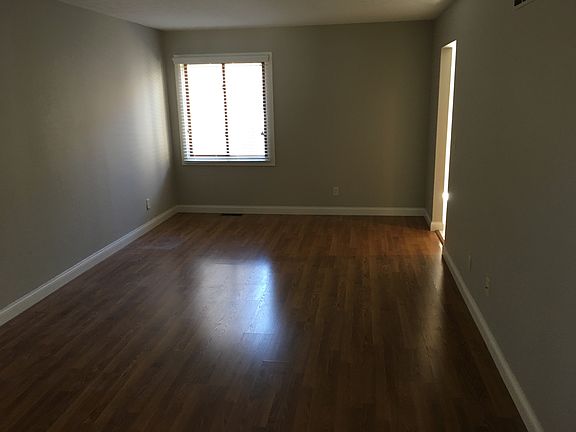 LR from near Dining. Doorway on right is back to the entrywa