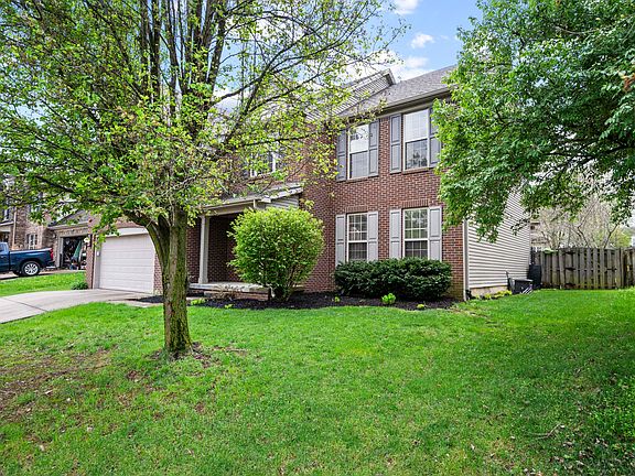 2nd image of 2852 Belle Haven Pl