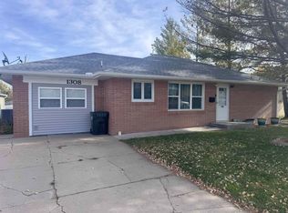 1308 N Fillmore St, Lexington, NE 68850