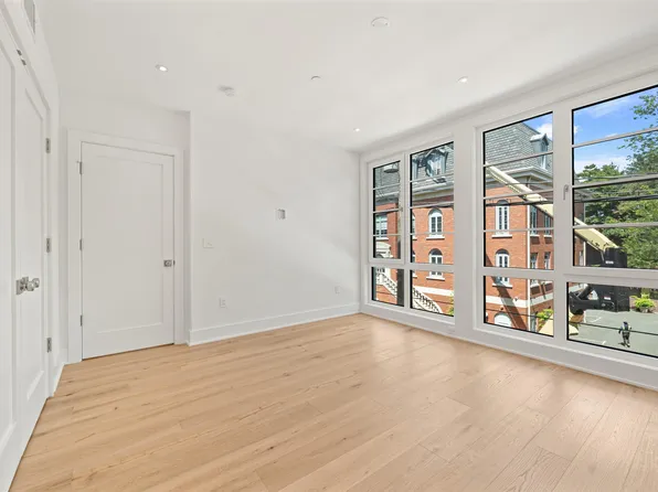 209 6th Street image 9 of 50