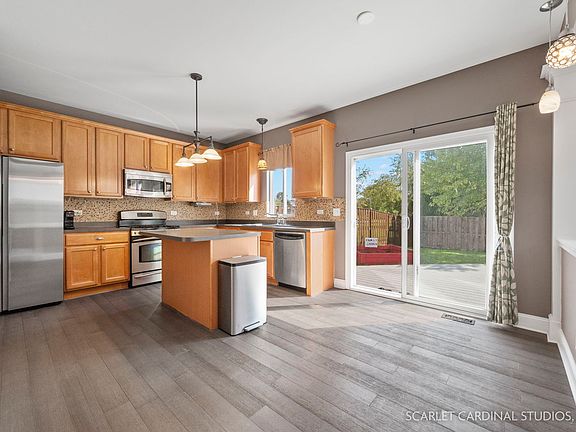 4th image of 25003 Wright Ln