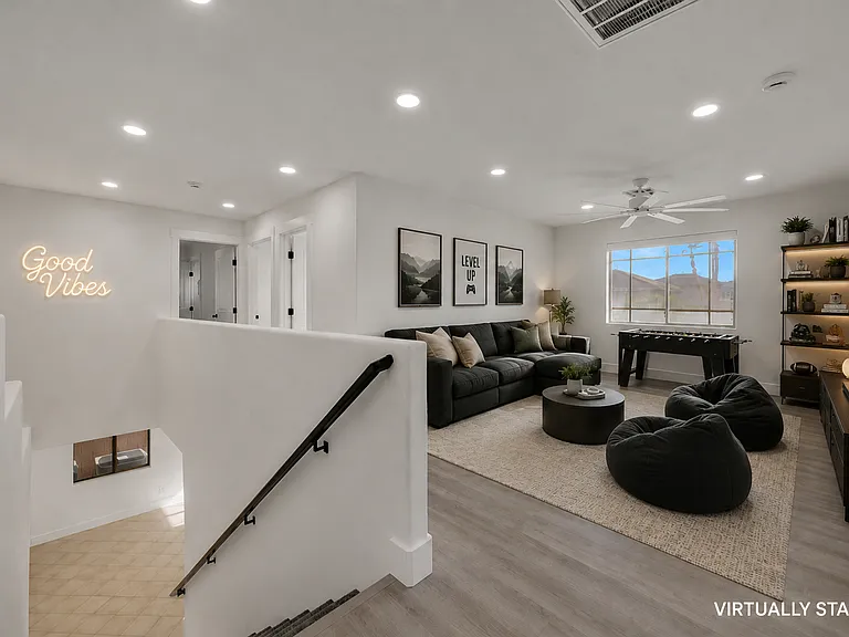 56 Ashby Hills Ct — Photo 25