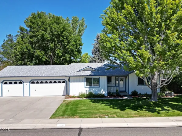 1736 Cedarwood Dr, Minden, NV 89423