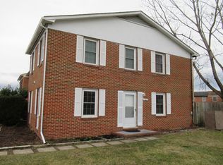 100 Chinkapin Dr #1, Stephens City, VA 22655