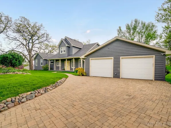 43W140 Campton Hills Rd, Elburn, IL 60119