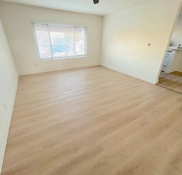 2121 Placentia Ave #I — Photo 3
