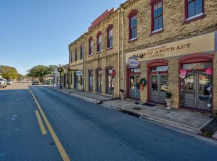 709 Chestnut St #B, Bastrop, TX 78602