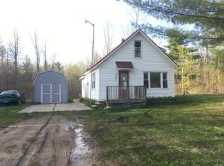 3341 Burgess Rd, Beaverton, MI 48612