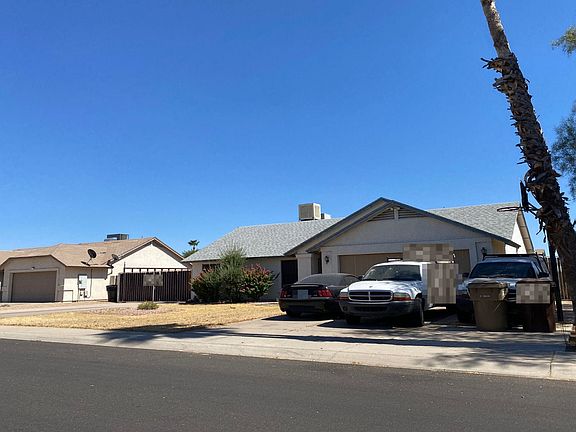 2nd image of 8733 W Lawrence Ln