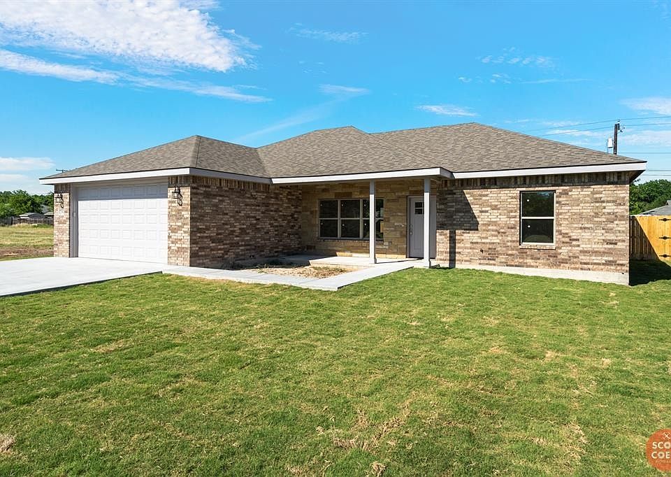 1st image of 2102 Brooke Ln