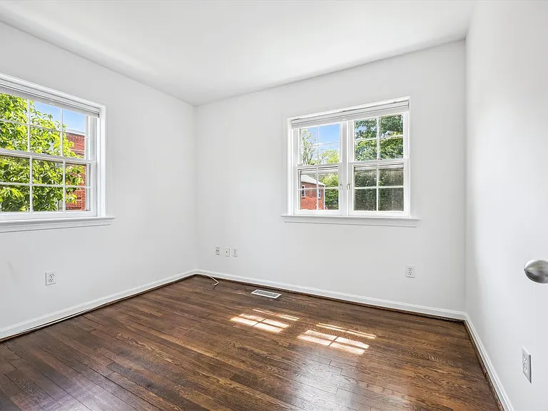 6705 Hillandale Rd — Photo 11