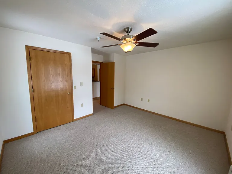 Seminole Woods Apartments — Photo 52