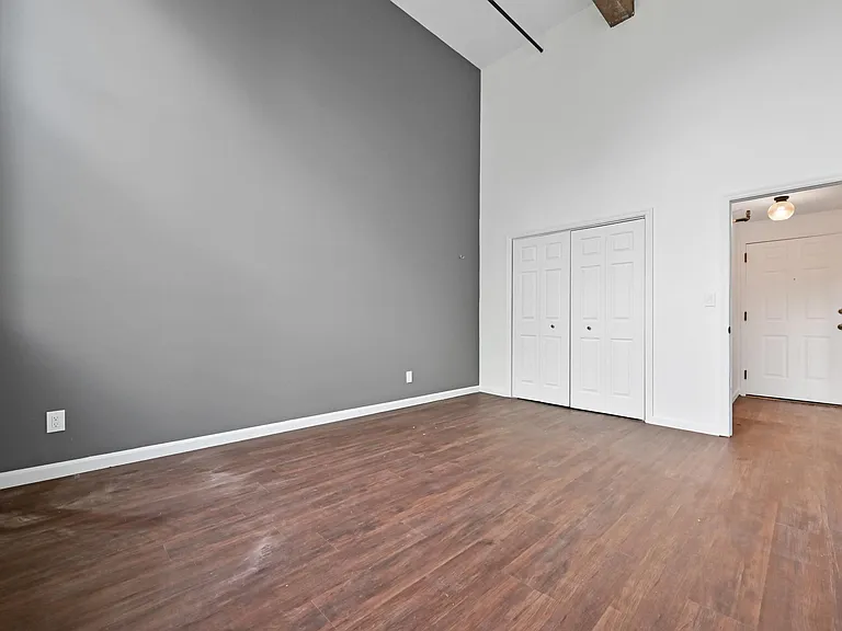 384 Trenton Ave #3E — Photo 6