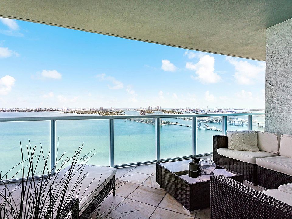 1st image of 1900 N Bayshore Dr APT 3201