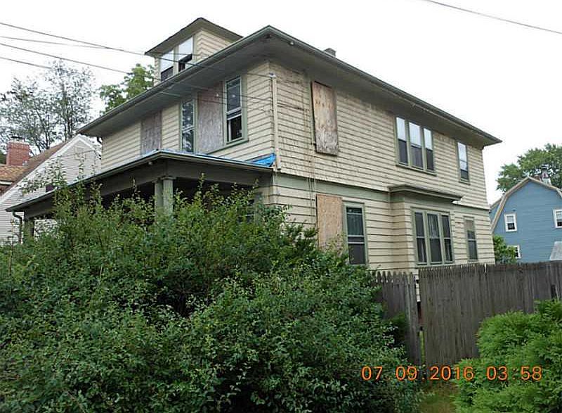 1st image of 102-104 Sinclair Ave