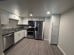 73881 Fred Waring Dr APT C3, Palm Desert, CA 92260