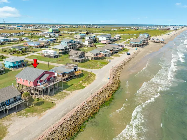306 Beach Dr, Surfside Beach, TX 77541