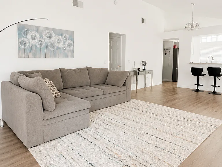 3137 Fairfield Dr — Photo 10