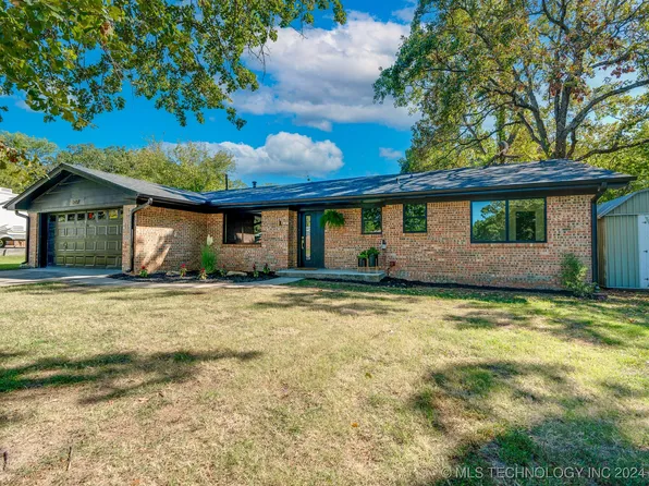 2727 E 7th St, Ada, OK 74820