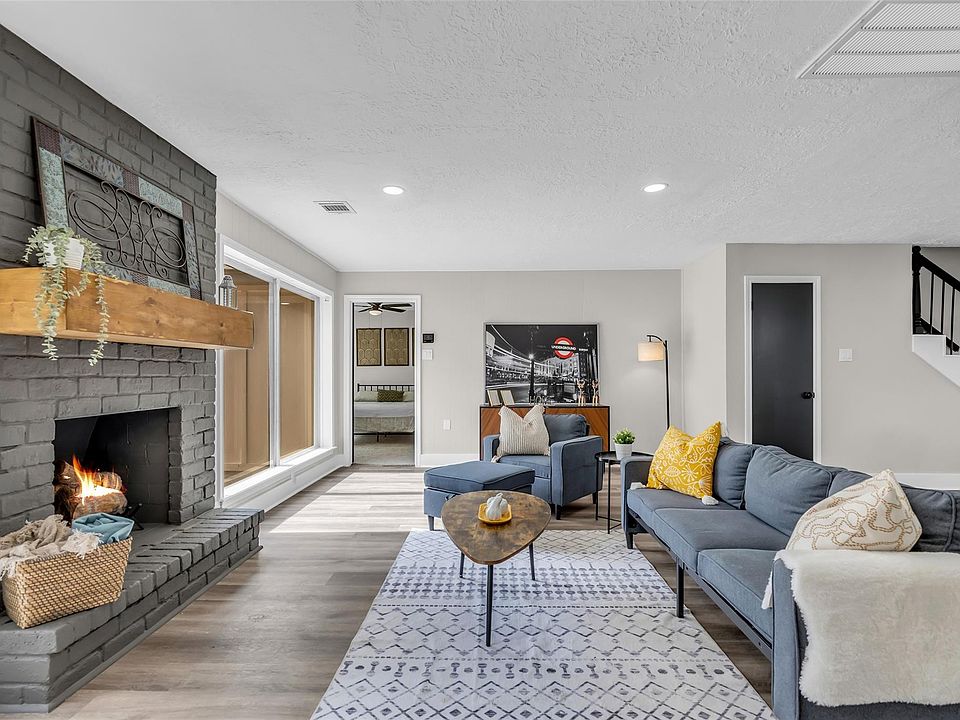 1st image of 2123 N Fountain Valley Drive