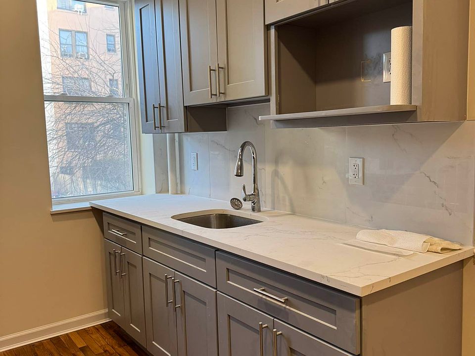 1st image of 24-15 27th St #1