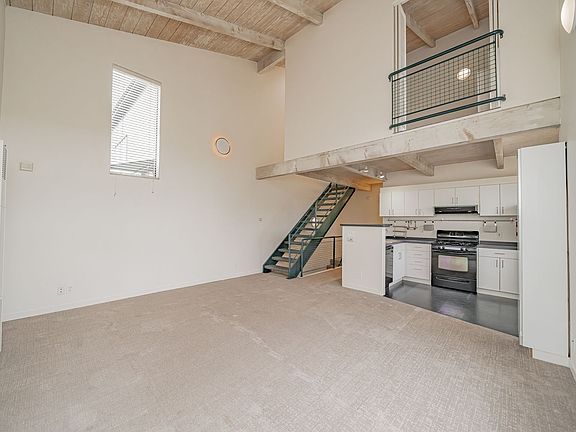 3rd image of 3930 Shafter Ave APT D