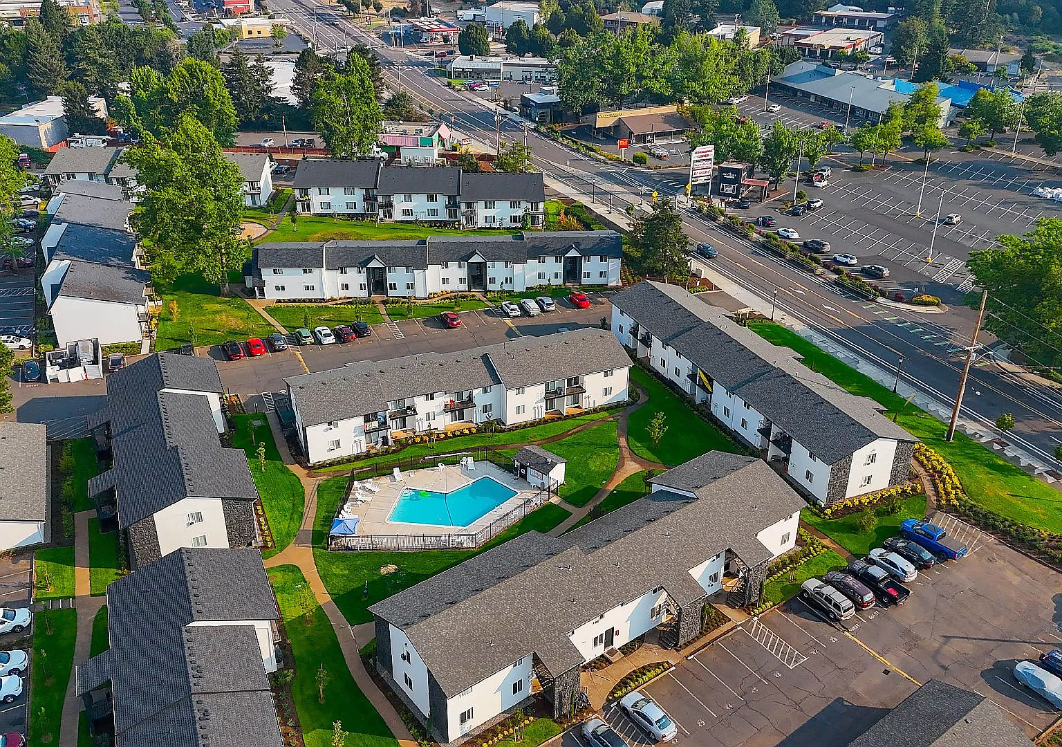 Mountain View Apartments — Photo 2