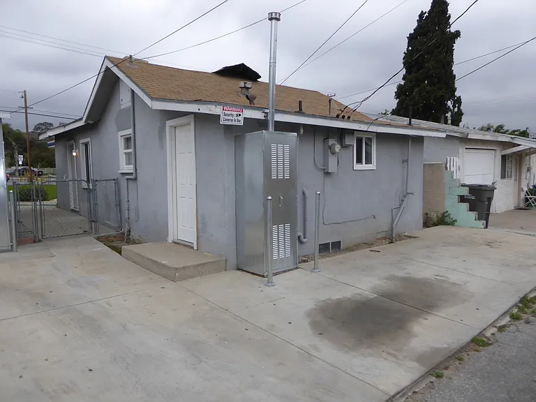 24012 Arch St — Photo 8