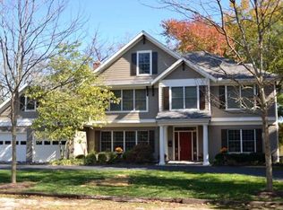 105 Miami Ave, Terrace Park, OH 45174