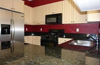 2nd image of 520 NE 7th Ave #1