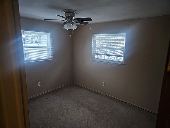4th image of 1522 Flynn St