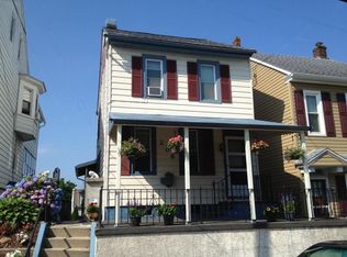 206 Oak St, Pottstown, PA