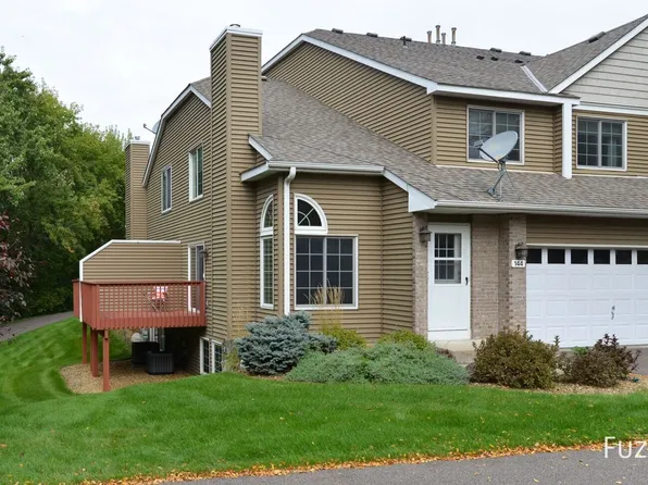 144 Primrose Ct, Vadnais Heights, MN 55127